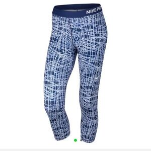 Nike Pro blue black and white cropped leggings abstract stripe. Comfortable.